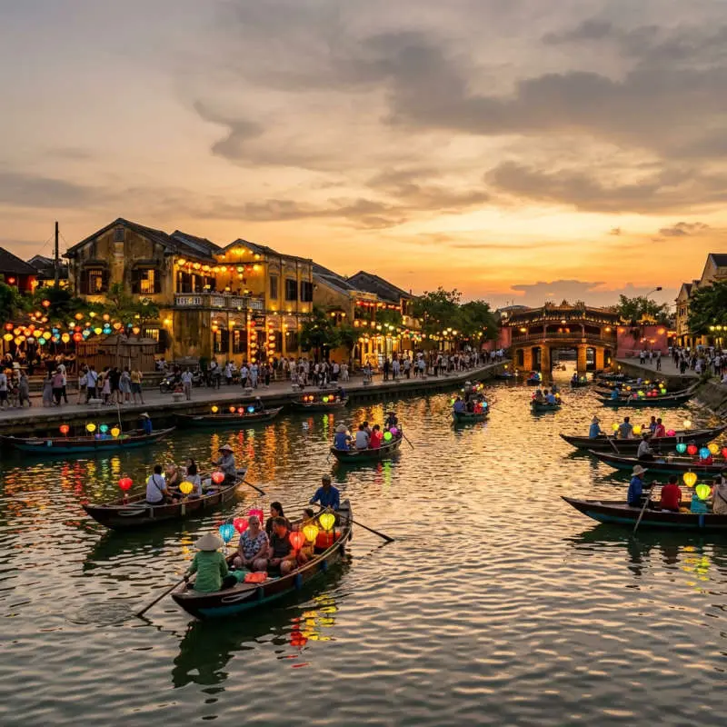 Vẻ đẹp sông Hoài Hội An buổi tối