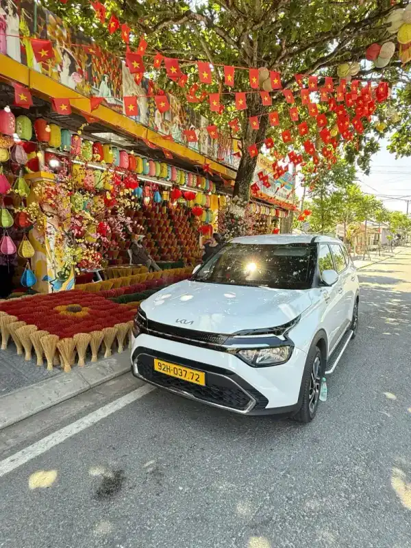 Đội xe Sedan 4 chỗ cao cấp